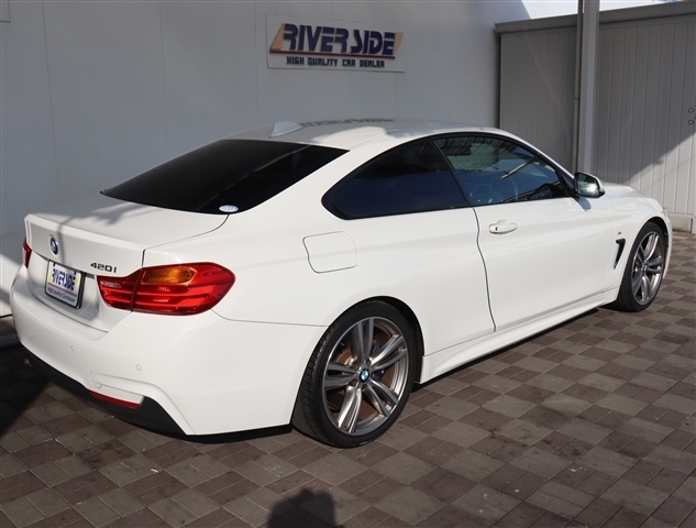 ＢＭＷ ４シリーズ ４２０Ｉ Ｍスポーツ H26年 (関東) 99