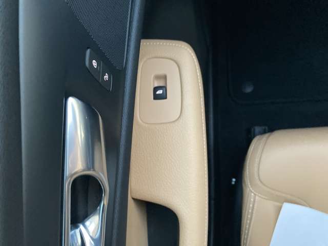 ボルボ Ｖ６０クロスカントリー Ｔ５ ＡＷＤ ４ＷＤ R2年 (東北) 99