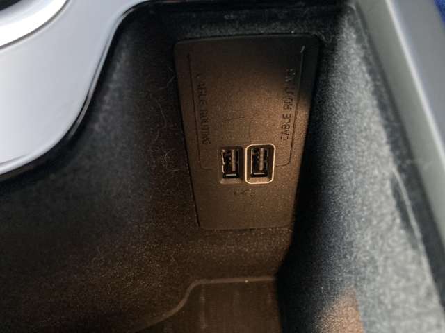 ボルボ Ｖ６０クロスカントリー Ｔ５ ＡＷＤ ４ＷＤ R2年 (東北) 99