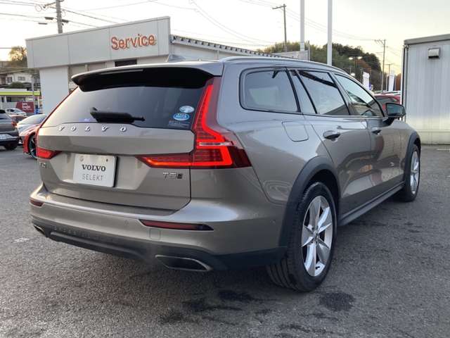 ボルボ Ｖ６０クロスカントリー Ｔ５ ＡＷＤ ４ＷＤ R2年 (東北) 99