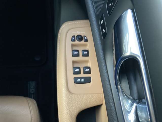 ボルボ Ｖ６０クロスカントリー Ｔ５ ＡＷＤ ４ＷＤ R2年 (東北) 99