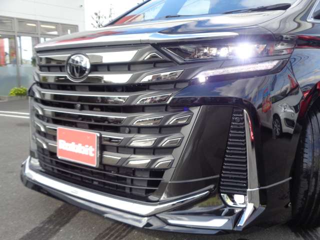 トヨタ ヴェルファイア　ハイブリッド ハイブリッド ２．５ エグゼクティブ ラウンジ R5年 (中国) 99