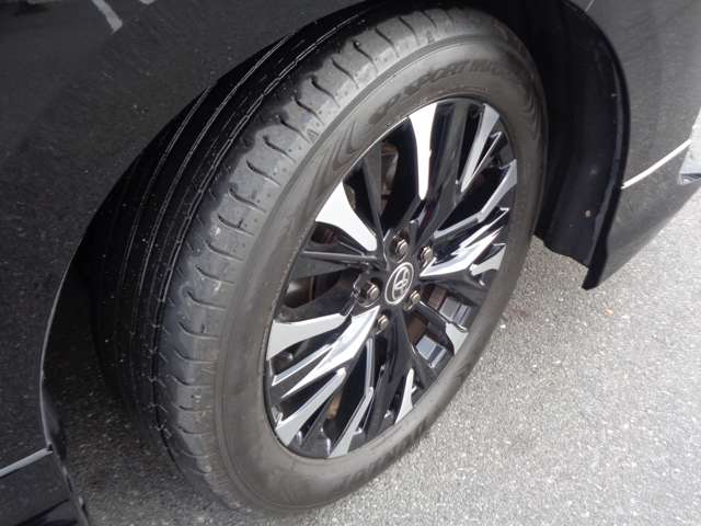 トヨタ ヴェルファイア　ハイブリッド ハイブリッド ２．５ エグゼクティブ ラウンジ R5年 (中国) 99