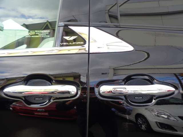 トヨタ ヴェルファイア　ハイブリッド ハイブリッド ２．５ エグゼクティブ ラウンジ R5年 (中国) 99