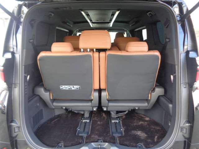 トヨタ ヴェルファイア　ハイブリッド ハイブリッド ２．５ エグゼクティブ ラウンジ R5年 (中国) 99