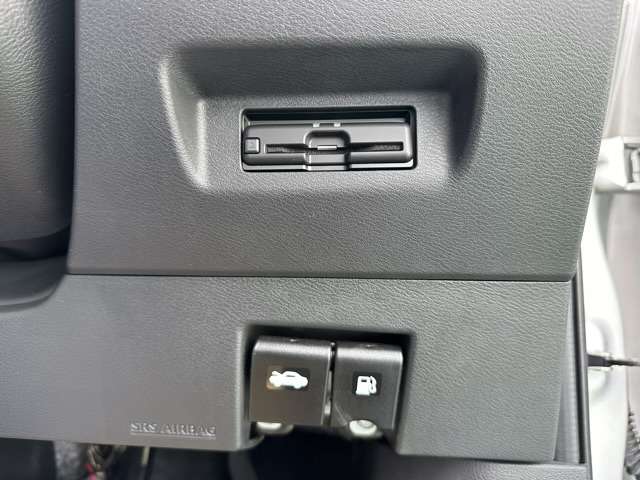 日産 キックス １．２ Ｘ （Ｅ－ＰＯＷＥＲ） R3年 (東海) 99