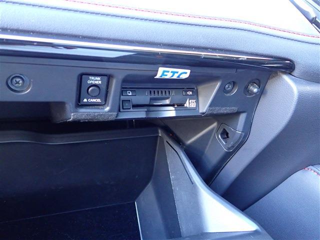 トヨタ クラウン　ハイブリッド ハイブリッド ２．５ Ｓ ＦＯＵＲ スポーツ スタイル ４ＷＤ R1年 (関東) 99