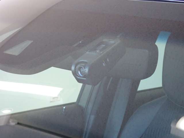 トヨタ クラウン　ハイブリッド ハイブリッド ２．５ Ｓ ＦＯＵＲ スポーツ スタイル ４ＷＤ R1年 (関東) 99