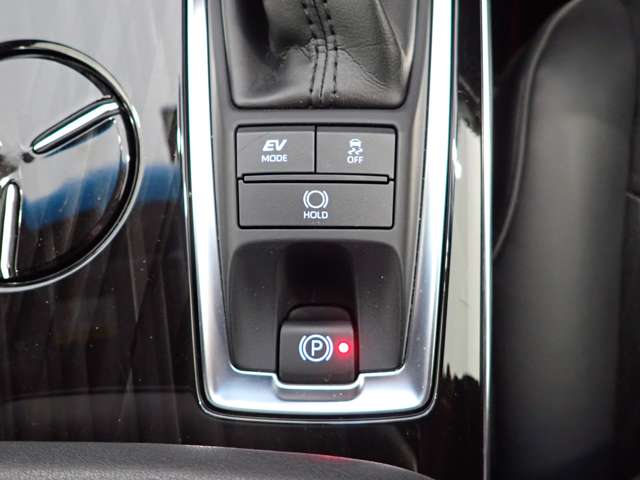 トヨタ クラウン　ハイブリッド ハイブリッド ２．５ Ｓ ＦＯＵＲ スポーツ スタイル ４ＷＤ R1年 (関東) 99