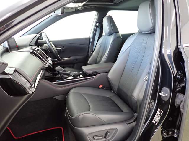 トヨタ クラウン　ハイブリッド ハイブリッド ２．５ Ｓ ＦＯＵＲ スポーツ スタイル ４ＷＤ R1年 (関東) 99