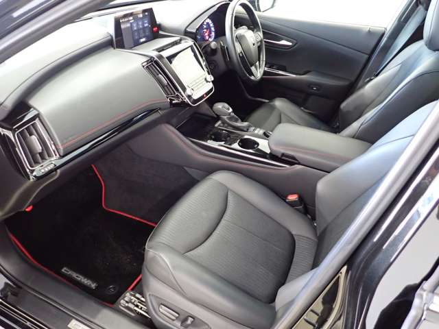 トヨタ クラウン　ハイブリッド ハイブリッド ２．５ Ｓ ＦＯＵＲ スポーツ スタイル ４ＷＤ R1年 (関東) 99