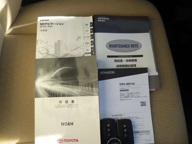 トヨタ ノア ２．０ Ｇ ４ＷＤ H28年 (東北) 99