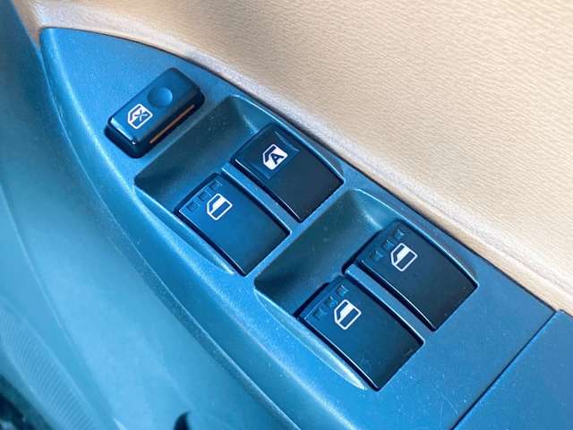 ダイハツ ムーヴ　ラテ ６６０ Ｘ H19年 (九州・沖縄) 99