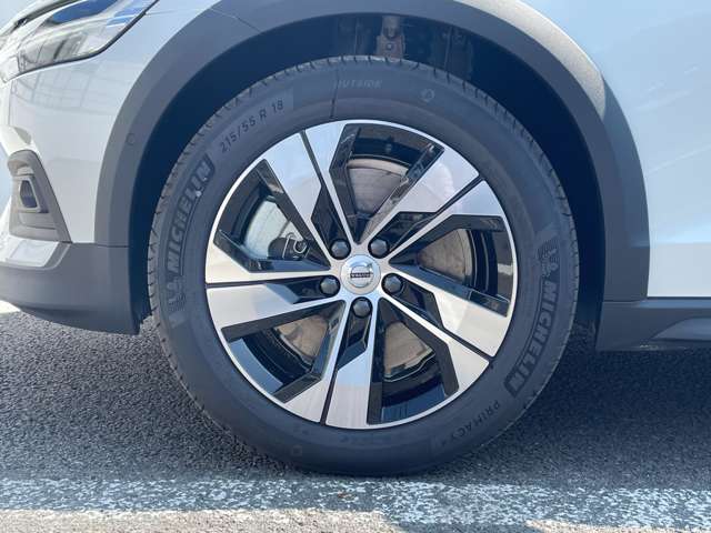 ボルボ Ｖ６０クロスカントリー プラス Ｂ５ ＡＷＤ ４ＷＤ R6年 (東北) 99