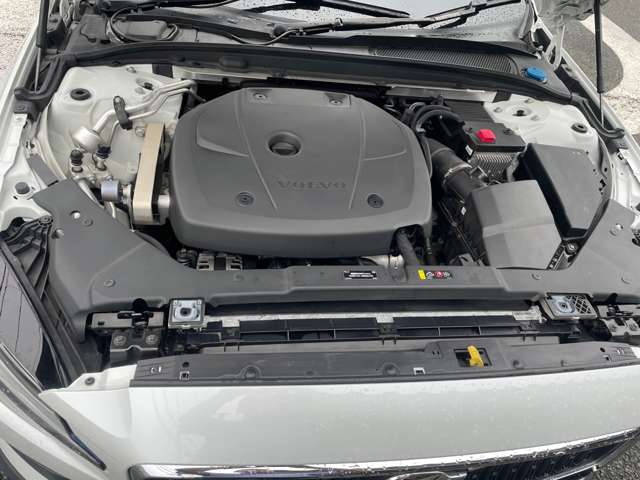 ボルボ Ｖ６０クロスカントリー プラス Ｂ５ ＡＷＤ ４ＷＤ R6年 (東北) 99