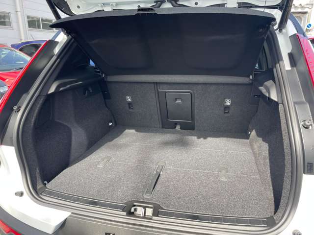 ボルボ ＸＣ４０リチャージ アルティメット シングルモーター R5年 (東北) 99