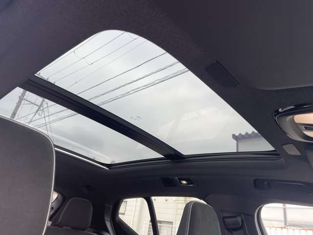 ボルボ ＸＣ４０リチャージ アルティメット シングルモーター R5年 (東北) 99