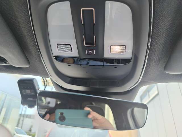 ボルボ ＸＣ４０リチャージ アルティメット シングルモーター R5年 (東北) 99