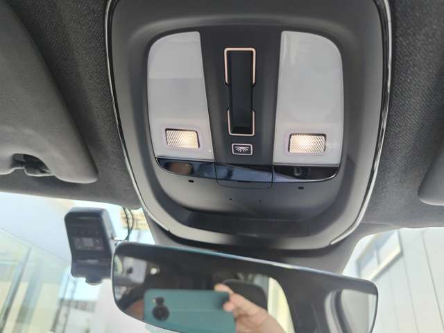 ボルボ ＸＣ４０リチャージ アルティメット シングルモーター R5年 (東北) 99