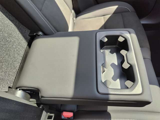 ボルボ ＸＣ４０リチャージ アルティメット シングルモーター R5年 (東北) 99