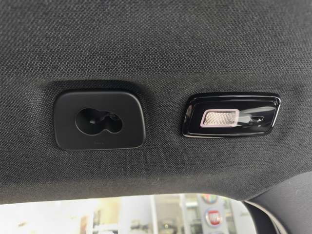 ボルボ ＸＣ４０リチャージ アルティメット シングルモーター R5年 (東北) 99