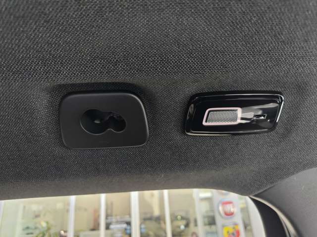 ボルボ ＸＣ４０リチャージ アルティメット シングルモーター R5年 (東北) 99