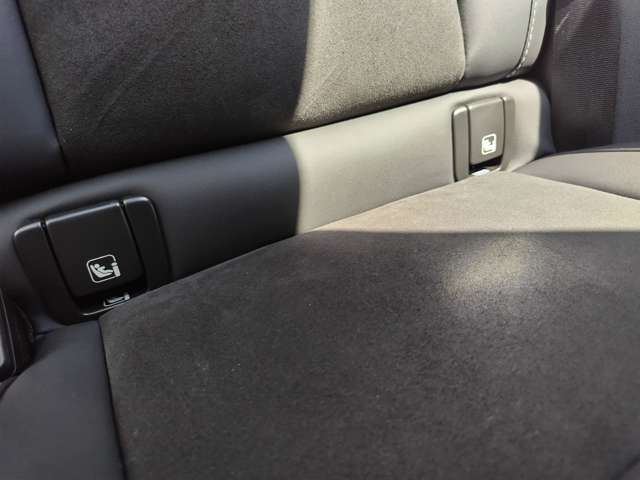 ボルボ ＸＣ４０リチャージ アルティメット シングルモーター R5年 (東北) 99