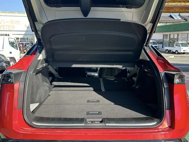 日産 アリア Ｂ６ R4年 (東海) 99