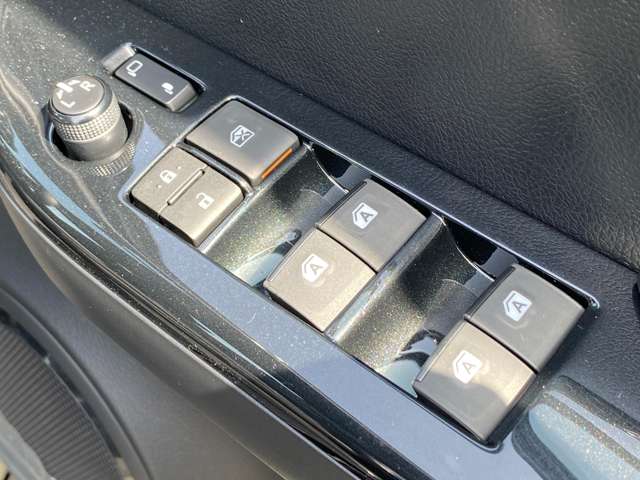 トヨタ ハイラックス ２．４ Ｚ ＧＲスポーツ ディーゼルターボ ４ＷＤ R7年 (九州・沖縄) 99