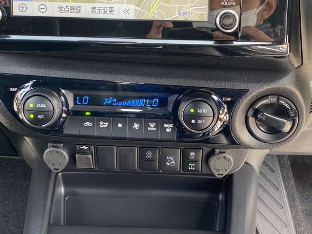 トヨタ ハイラックス ２．４ Ｚ ＧＲスポーツ ディーゼルターボ ４ＷＤ R7年 (九州・沖縄) 99