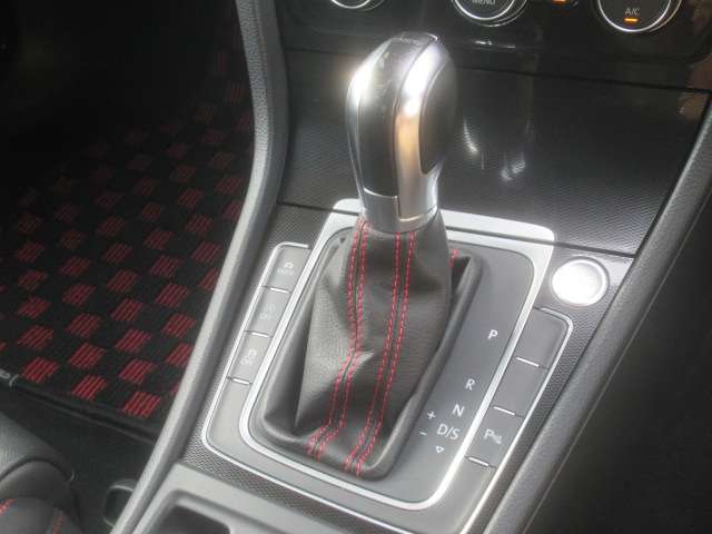 フォルクスワーゲン ゴルフ ＧＴＩ H26年 (関東) 99