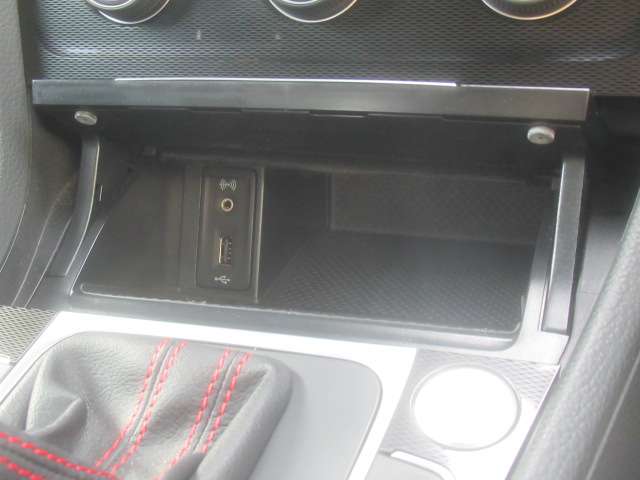 フォルクスワーゲン ゴルフ ＧＴＩ H26年 (関東) 99