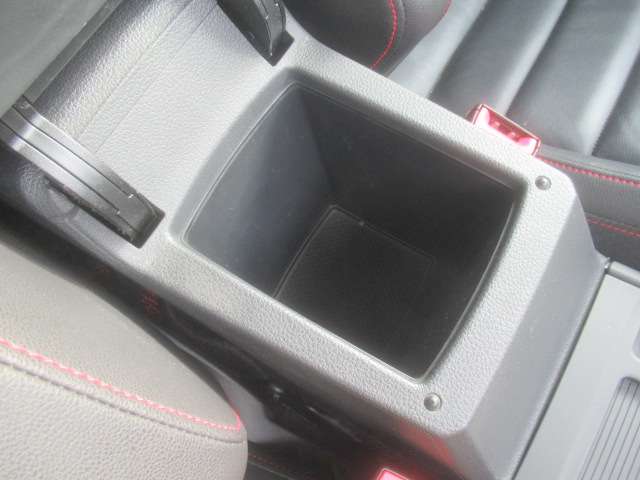 フォルクスワーゲン ゴルフ ＧＴＩ H26年 (関東) 99