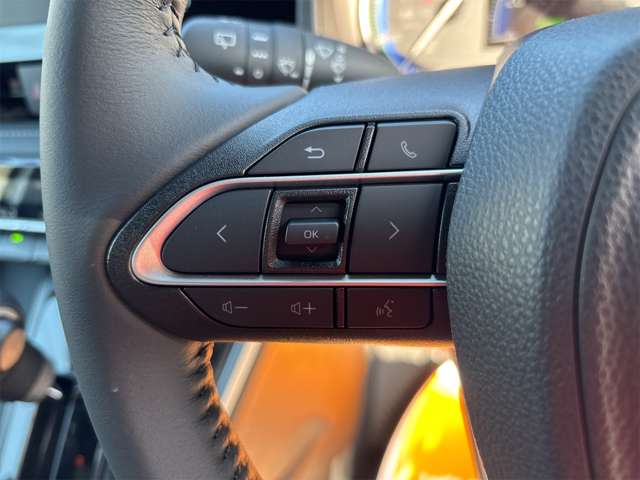 トヨタ ノア １．８ ハイブリッド Ｓ－Ｚ R6年 (近畿) 99