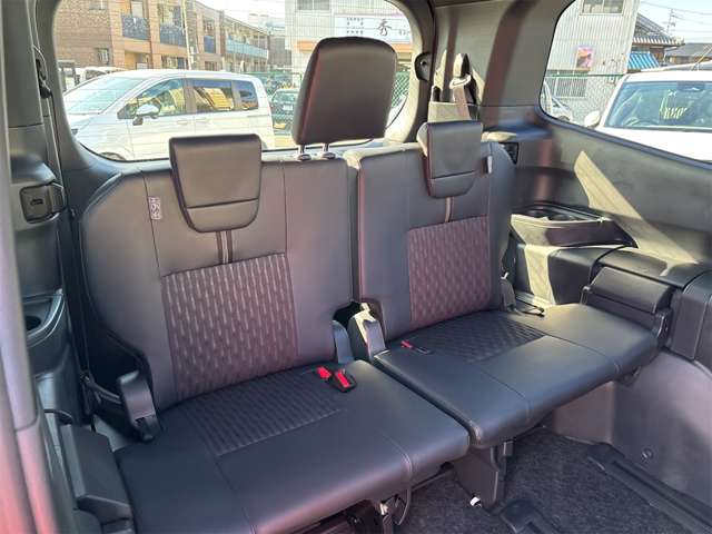 トヨタ ノア １．８ ハイブリッド Ｓ－Ｚ R6年 (近畿) 99