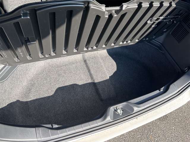 トヨタ ノア １．８ ハイブリッド Ｓ－Ｚ R6年 (近畿) 99