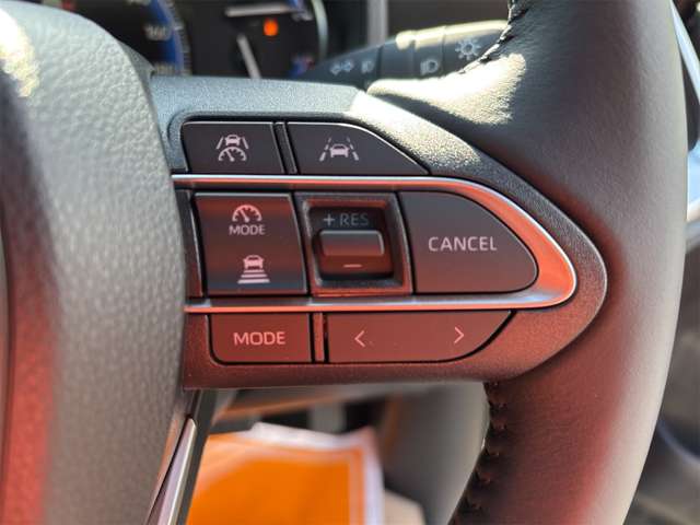 トヨタ ノア １．８ ハイブリッド Ｓ－Ｚ R6年 (近畿) 99