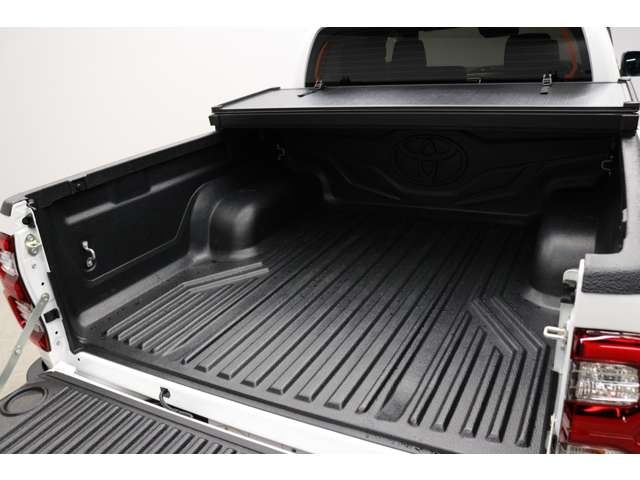 トヨタ ハイラックス ２．４ Ｚ ＧＲスポーツ ディーゼルターボ ４ＷＤ R6年 (東海) 99