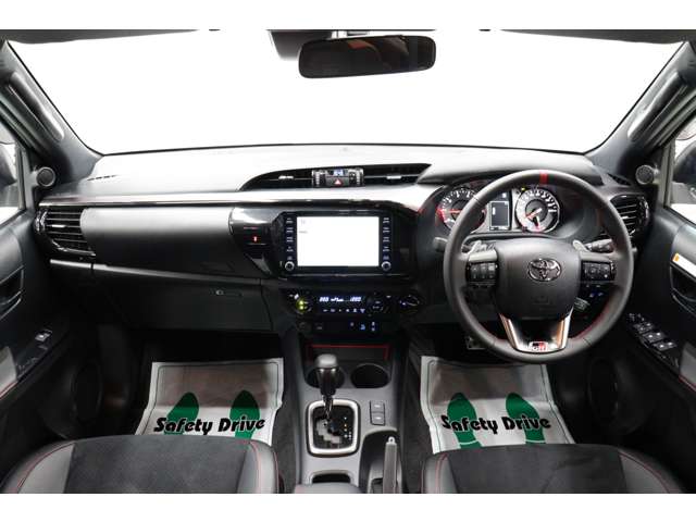 トヨタ ハイラックス ２．４ Ｚ ＧＲスポーツ ディーゼルターボ ４ＷＤ R6年 (東海) 99