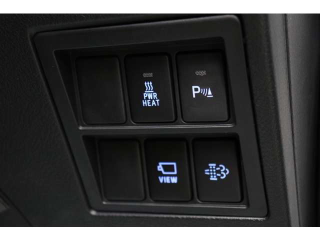 トヨタ ハイラックス ２．４ Ｚ ＧＲスポーツ ディーゼルターボ ４ＷＤ R6年 (東海) 99