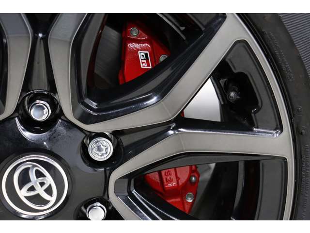 トヨタ ハイラックス ２．４ Ｚ ＧＲスポーツ ディーゼルターボ ４ＷＤ R6年 (東海) 99