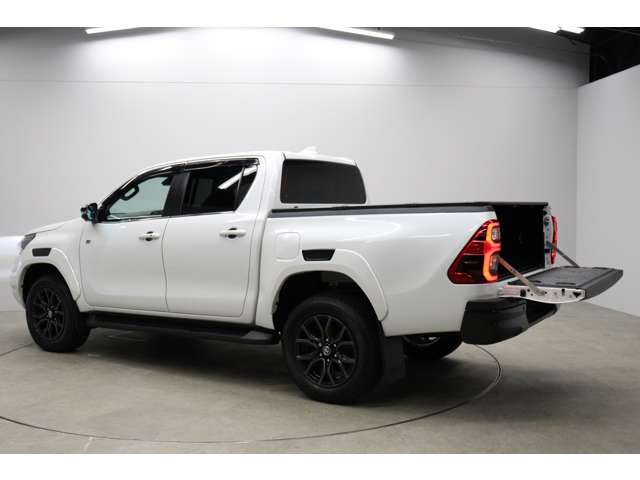 トヨタ ハイラックス ２．４ Ｚ ＧＲスポーツ ディーゼルターボ ４ＷＤ R6年 (東海) 99