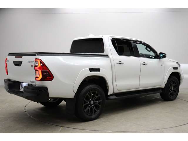 トヨタ ハイラックス ２．４ Ｚ ＧＲスポーツ ディーゼルターボ ４ＷＤ R6年 (東海) 99
