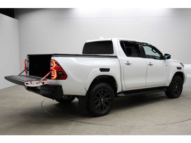 トヨタ ハイラックス ２．４ Ｚ ＧＲスポーツ ディーゼルターボ ４ＷＤ R6年 (東海) 99