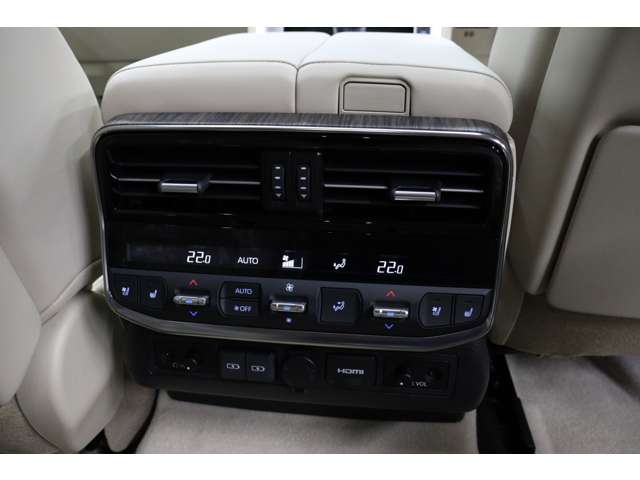 トヨタ ランドクルーザー ３．５ ＺＸ ４ＷＤ R5年 (東海) 99