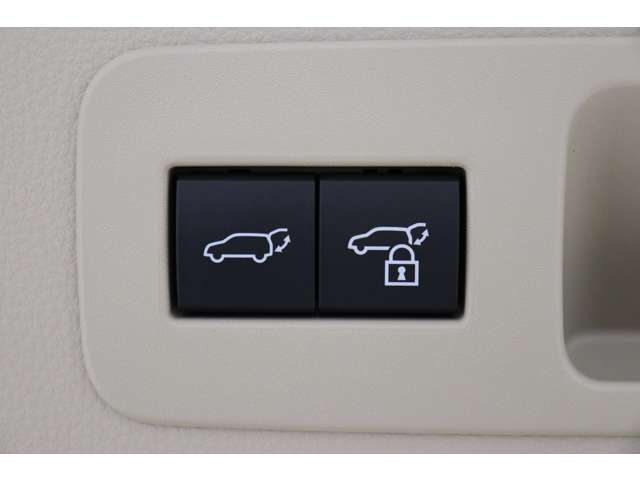 トヨタ ランドクルーザー ３．５ ＺＸ ４ＷＤ R5年 (東海) 99