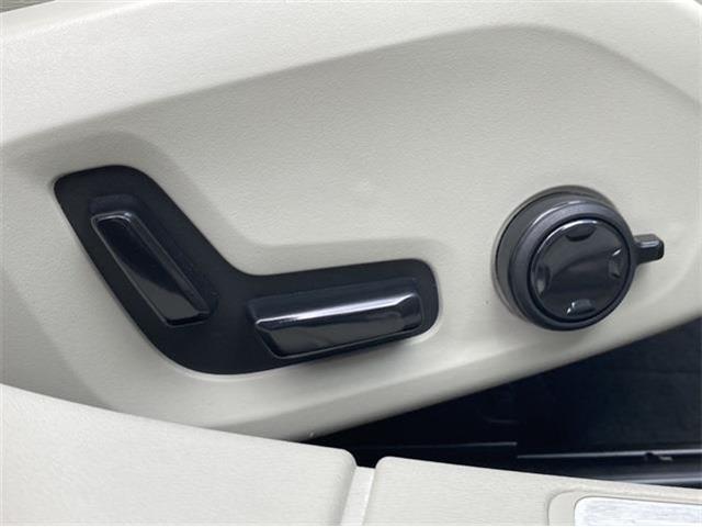 ボルボ Ｖ６０ Ｔ５　インスクリプション H30年 (東北) 99