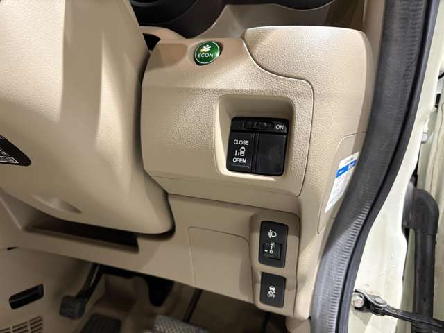 ホンダ Ｎ　ＢＯＸ ６６０ Ｇ Ｌパッケージ H26年 (近畿) 99