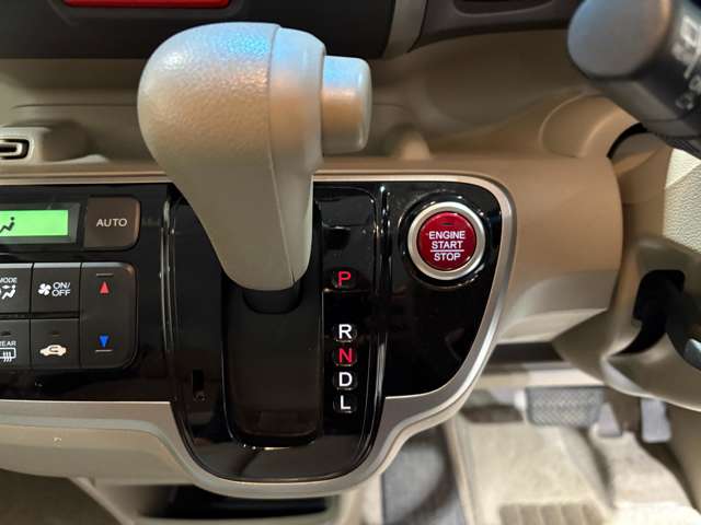 ホンダ Ｎ　ＢＯＸ ６６０ Ｇ Ｌパッケージ H26年 (近畿) 99