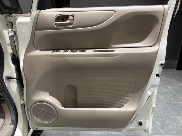 ホンダ Ｎ　ＢＯＸ ６６０ Ｇ Ｌパッケージ H26年 (近畿) 99